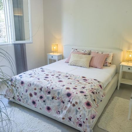 וולה לוקה Pebble Bay Paradise House מראה חיצוני תמונה