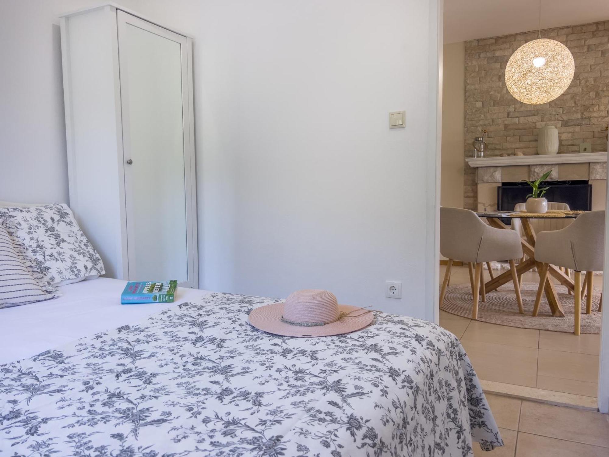 וולה לוקה Pebble Bay Paradise House מראה חיצוני תמונה